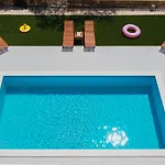 Brkic, Krka Np With Pool Διαμέρισμα Lozovac