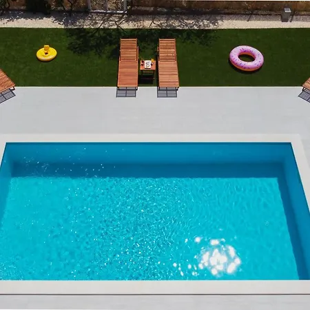 Brkic, Krka Np With Pool Lägenhet Lozovac