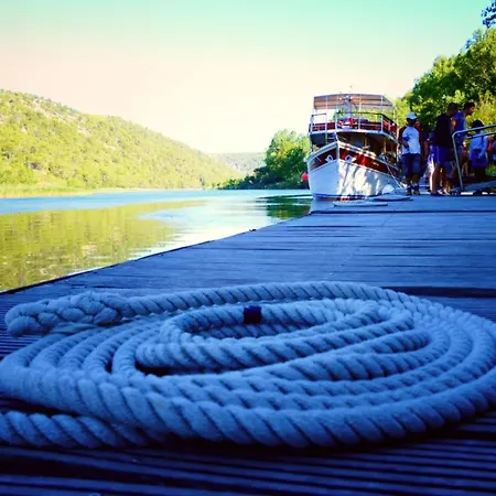 Brkic, Krka Np With Pool Lägenhet *