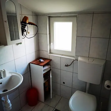 Brkic * Lozovac
