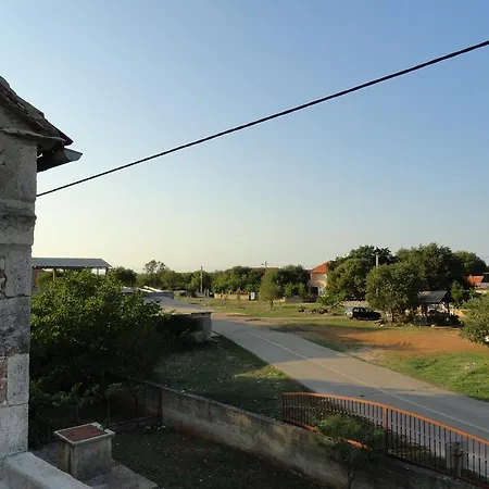 Appartement Brkić, Krka Np With Pool Lozovac
