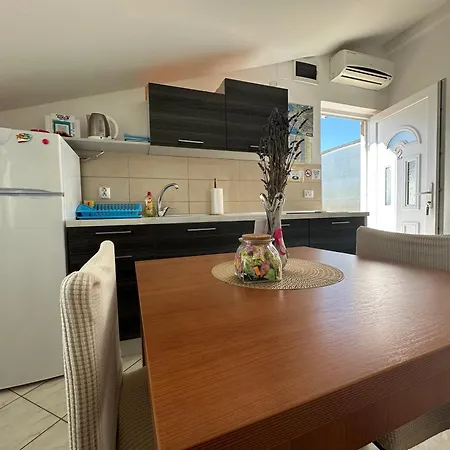 Brkic, Krka Np With Pool