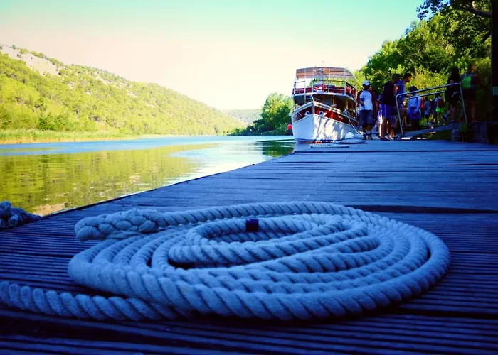 Brkic, Krka Np With Pool Appartement *