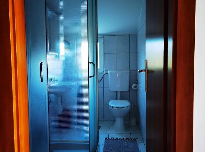 Brkic, Krka Np With Pool Lozovac